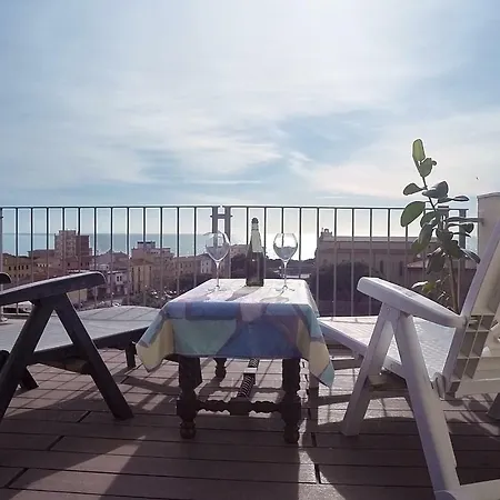 아파트 Attico Sul Mare